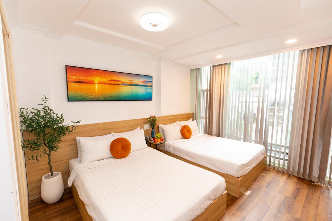 Quy Hung - Ben Thanh Market 3*