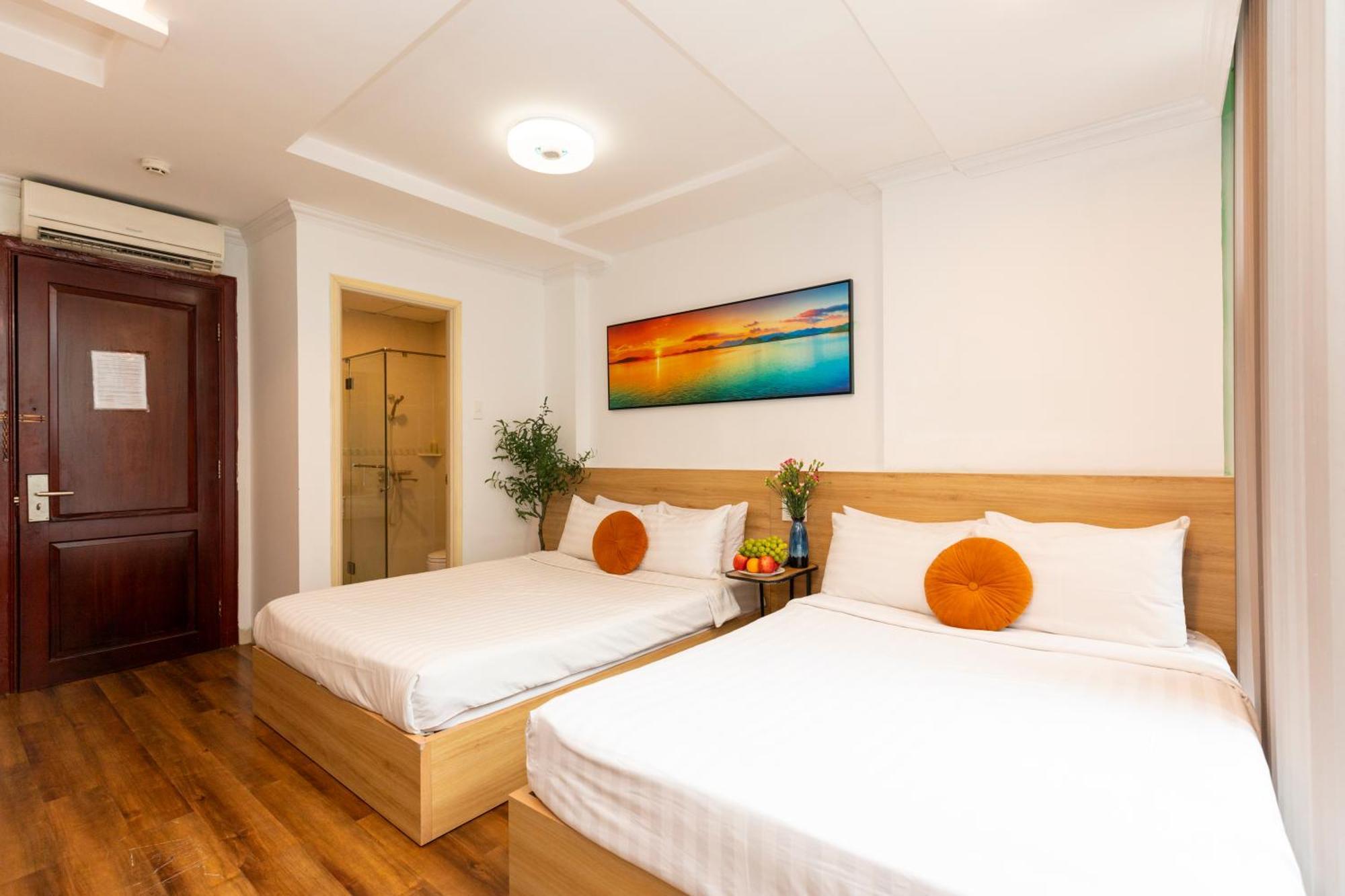 Khách sạn Quy Hung - Ben Thanh Market 3*